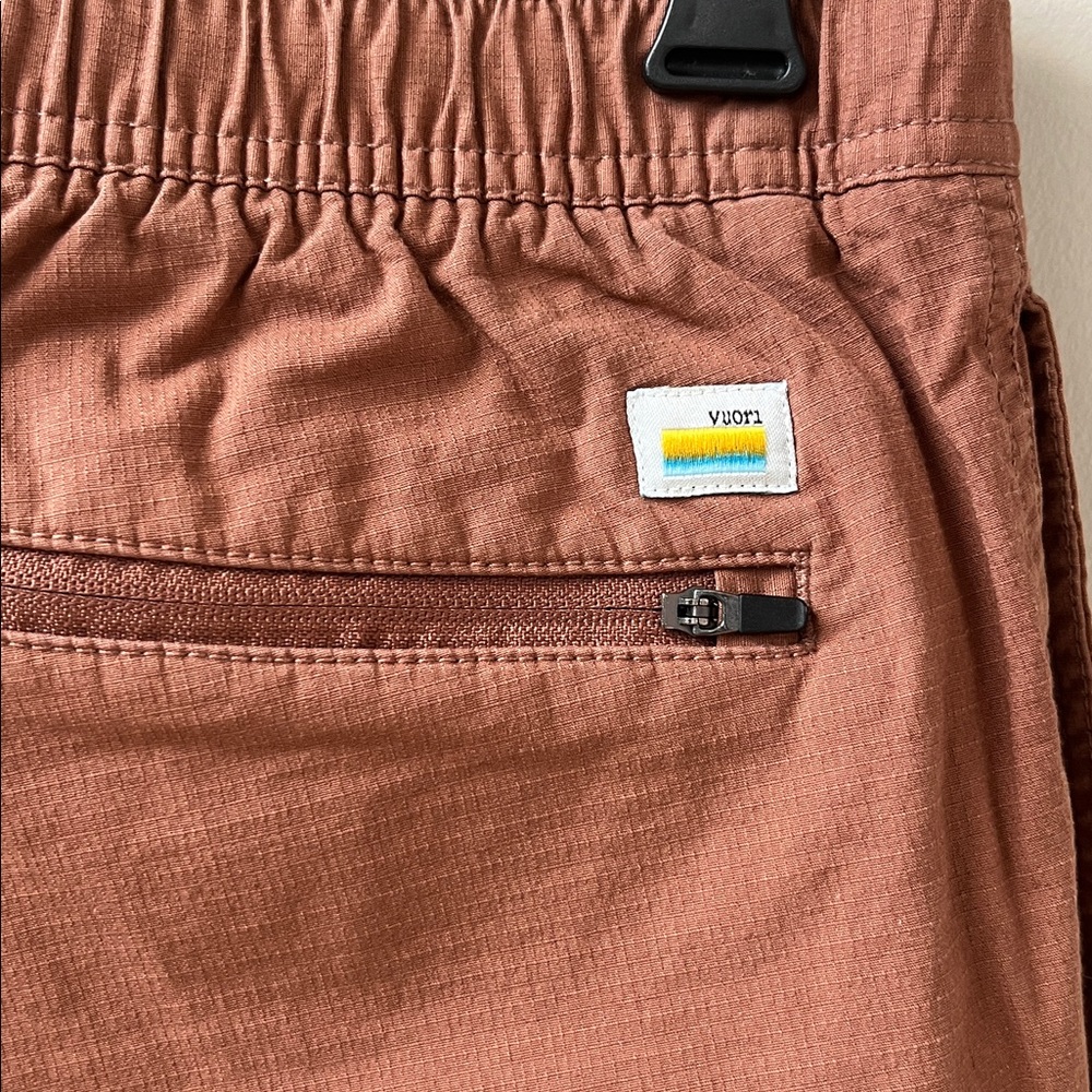 Vuori RipStop Climber Pants in Red clay - Picture 7 of 8